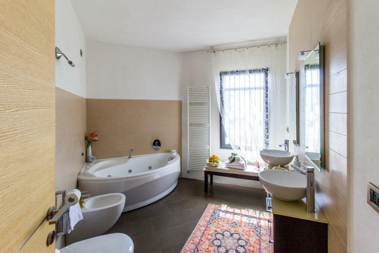 Villa Degli Ulivi B&B Finale Ligure Kültér fotó